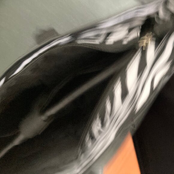 Large Zebra Double Strap Laptop Tote - Picture 6 of 6